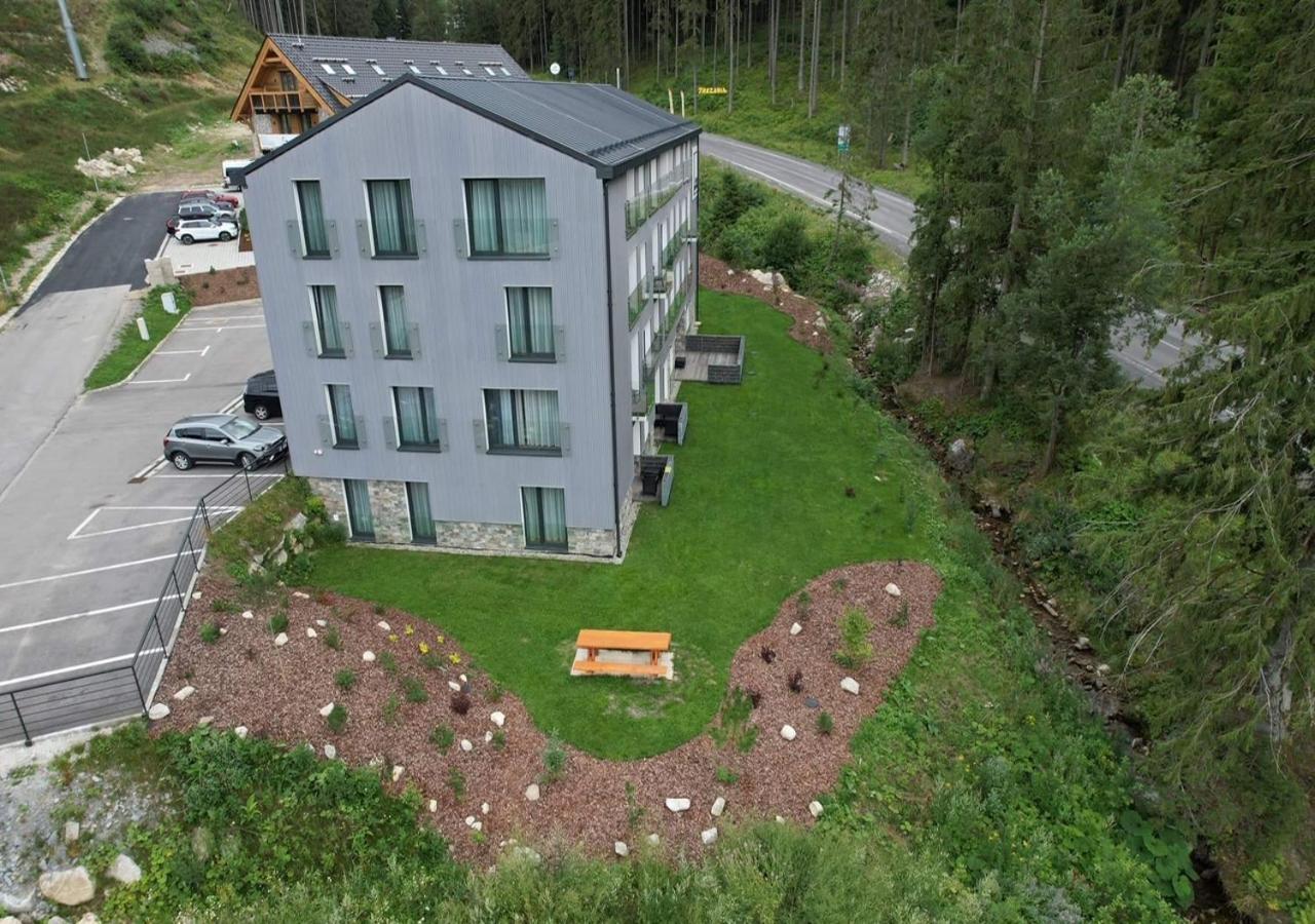 Apartmany Palenica & Ostredok - Galeria Apartments Jasna Lucky Demanovska Dolina Exteriör bild